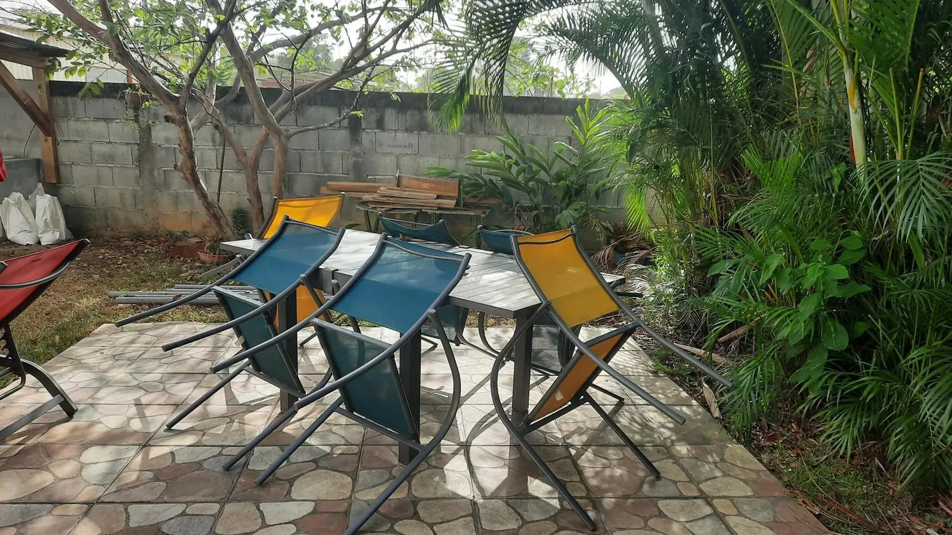 Appartement Charmant A Ducos 42M² Avec Piscine Partagee 0*,  Martinique